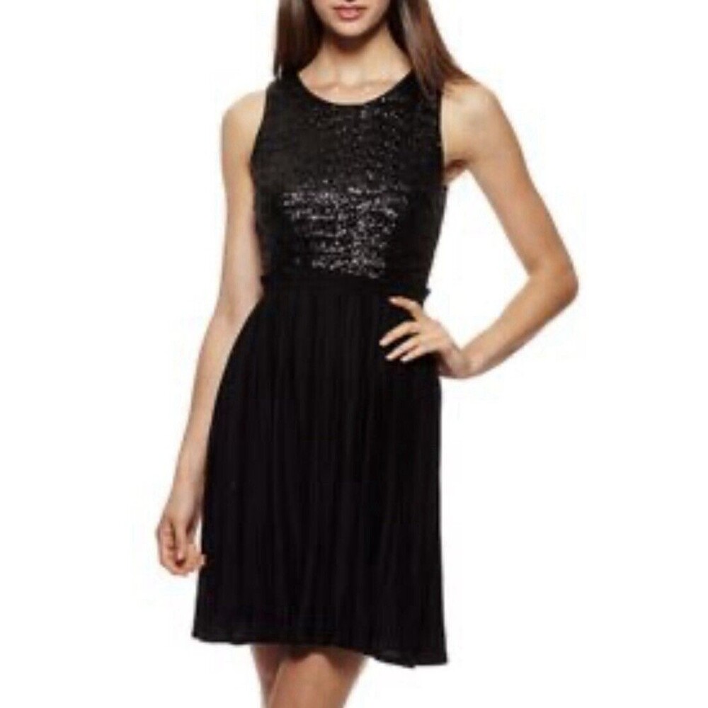 HYPR Women Black Cocktail Dress S/M.  CDRS083